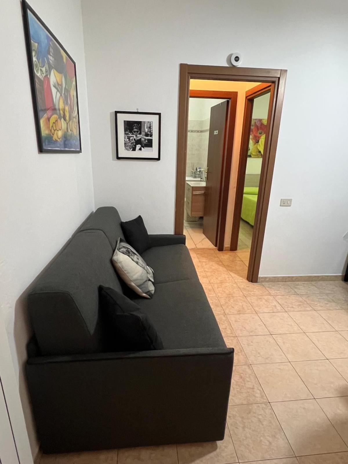 Home & Breakfast La Madonnina 013136-Cni-00001 Lurago dʼErba 외부 사진