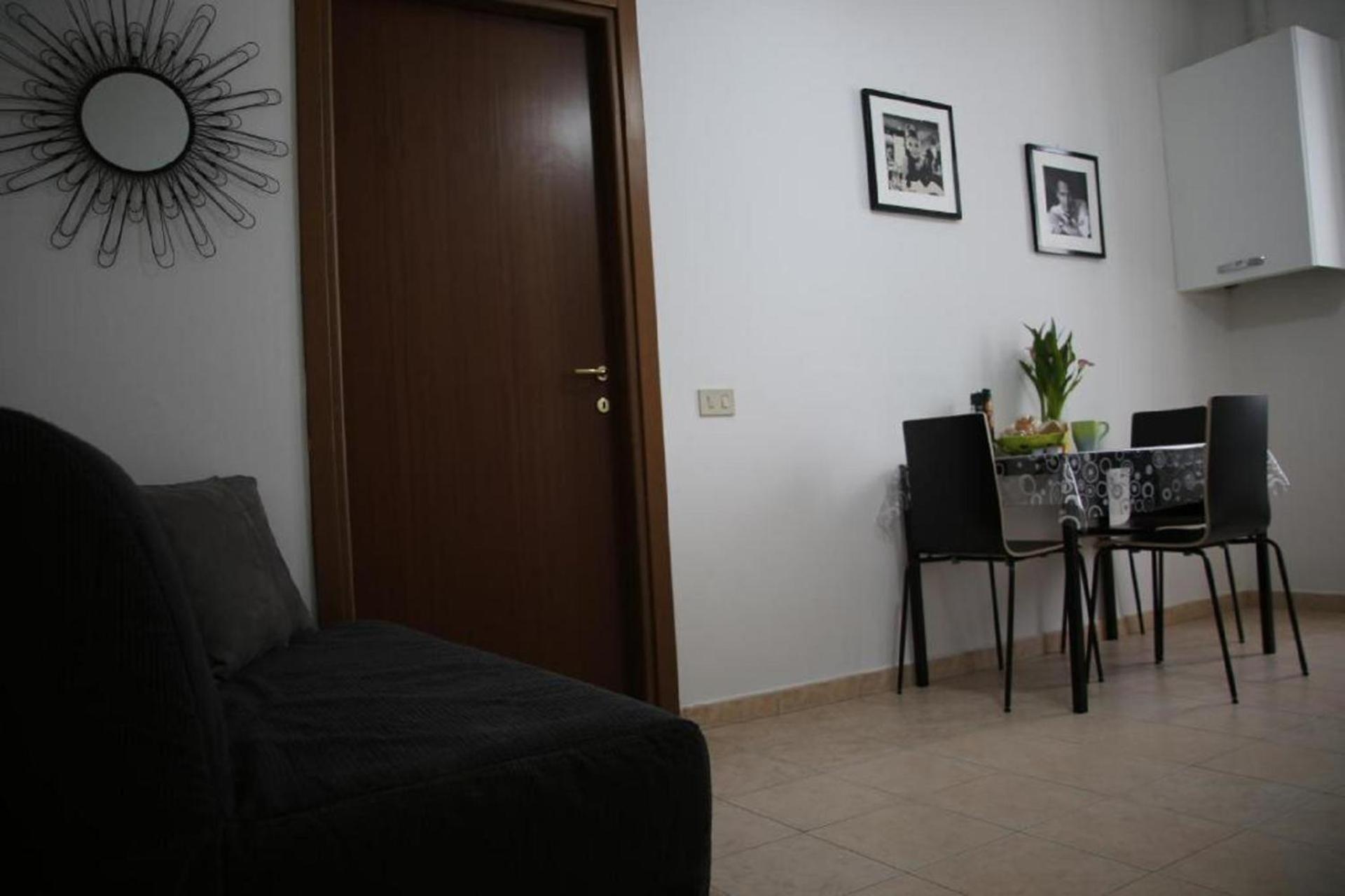 Home & Breakfast La Madonnina 013136-Cni-00001 Lurago dʼErba 외부 사진